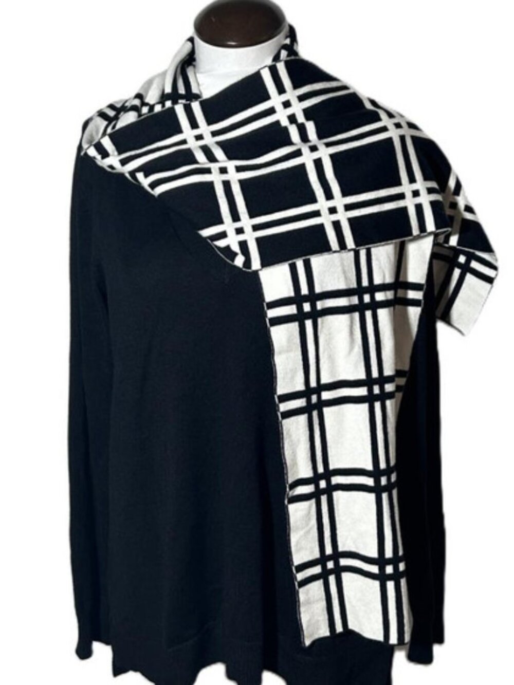 NEW Verve Ami Black Pullover Sweater & Matching Reversible Black White Scarf LRG